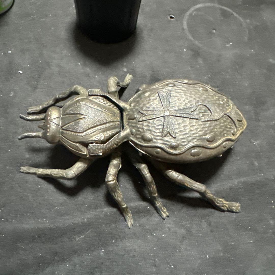 蜘蛛　クモの灰皿　1950年代　イタリア製　アンティーク Amazon.co.jp: 蜘蛛 クモの灰皿 1950年代 イタリア製